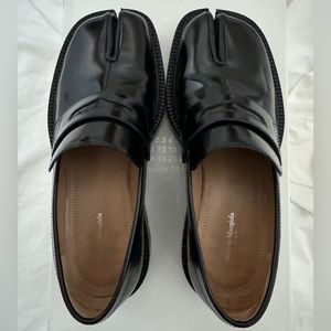Authentic Maison Margiela Tabi Loafers.